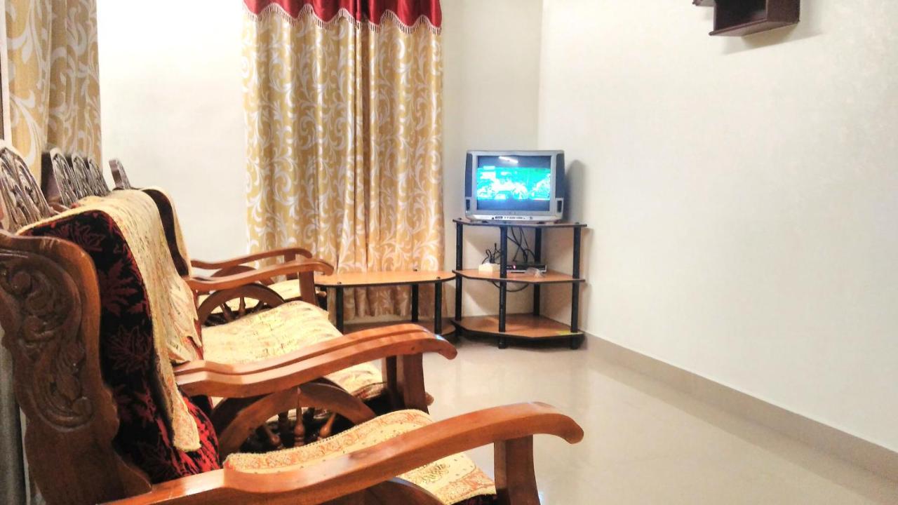 Leeland Munnar Bed & Breakfast Exterior photo