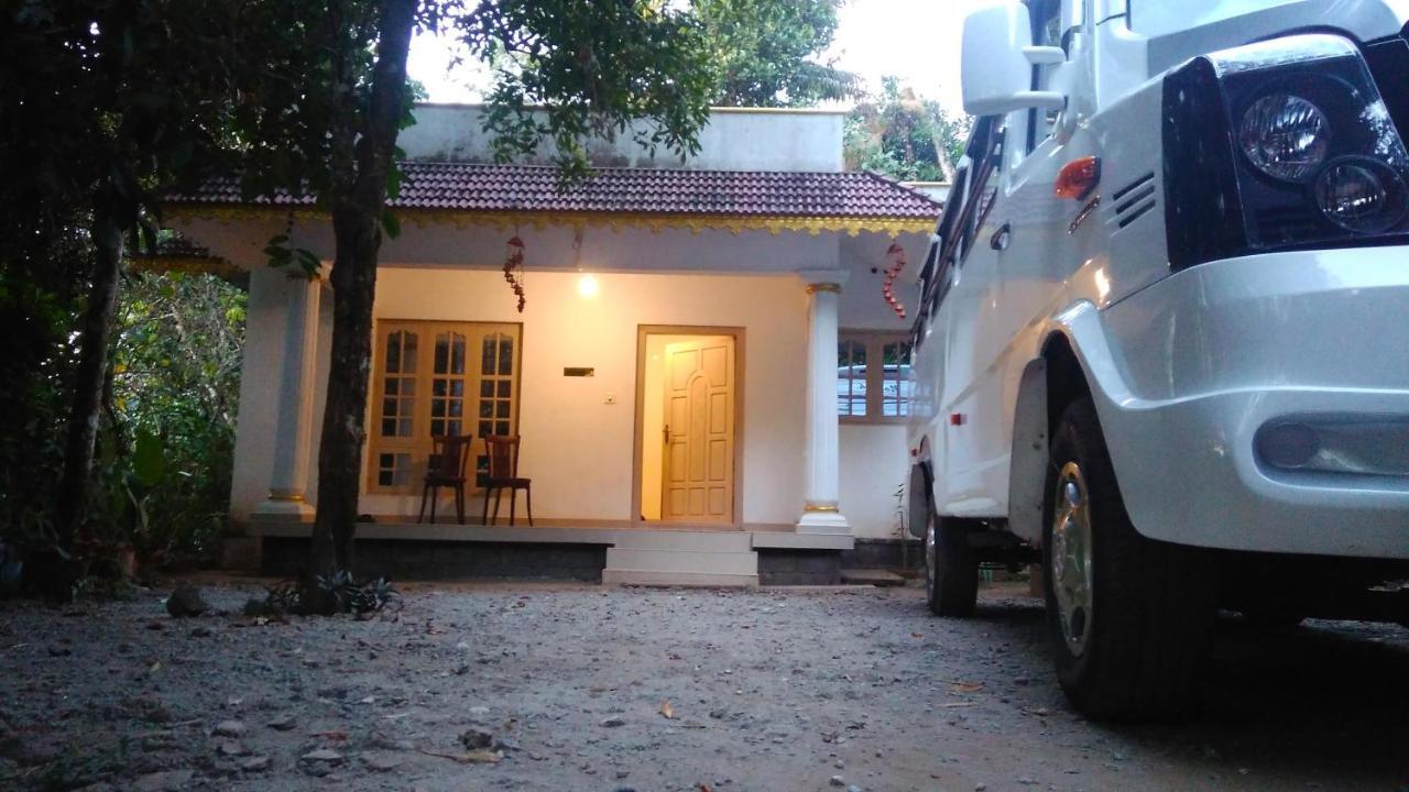 Leeland Munnar Bed & Breakfast Exterior photo